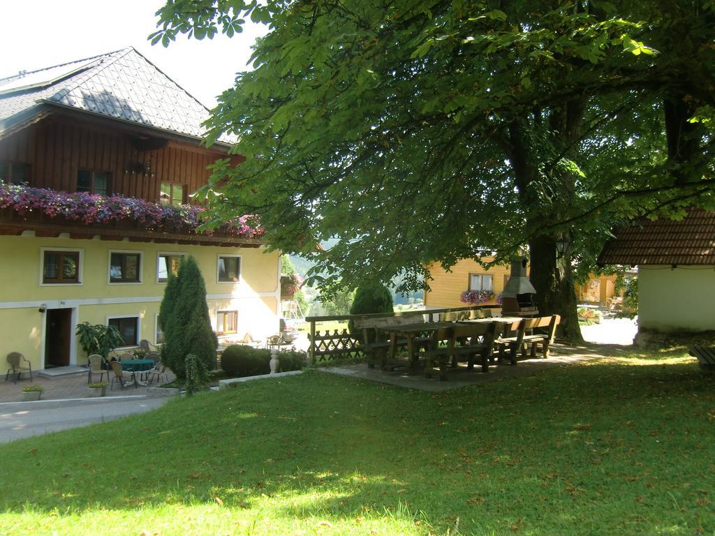 Ferienwohnungen Jodlbauerhof Weyregg Bilik gambar
